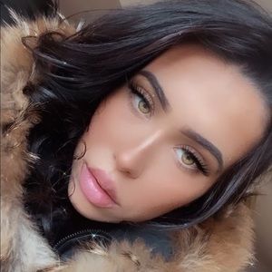 Meet your Posher, Jocelyn